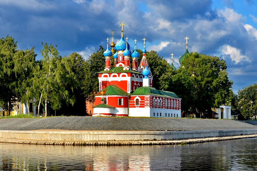 Речные круизы на теплоходе Антон Чехов